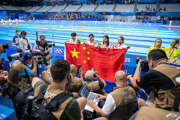 场上始终充